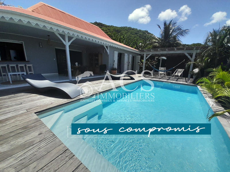 Maison - 110 m² - 4 pièces