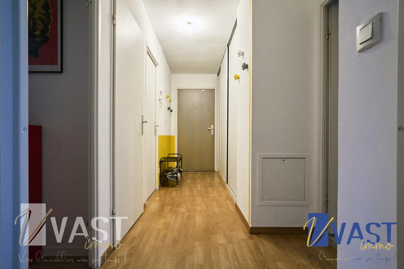 Appartement - 89 m² - 4 pièces