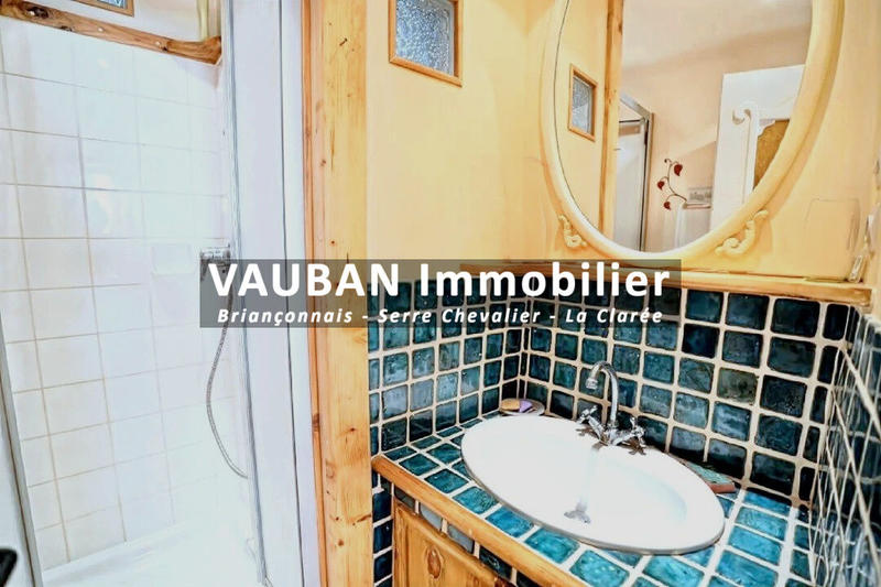 Maison - 99 m² - 5 pièces