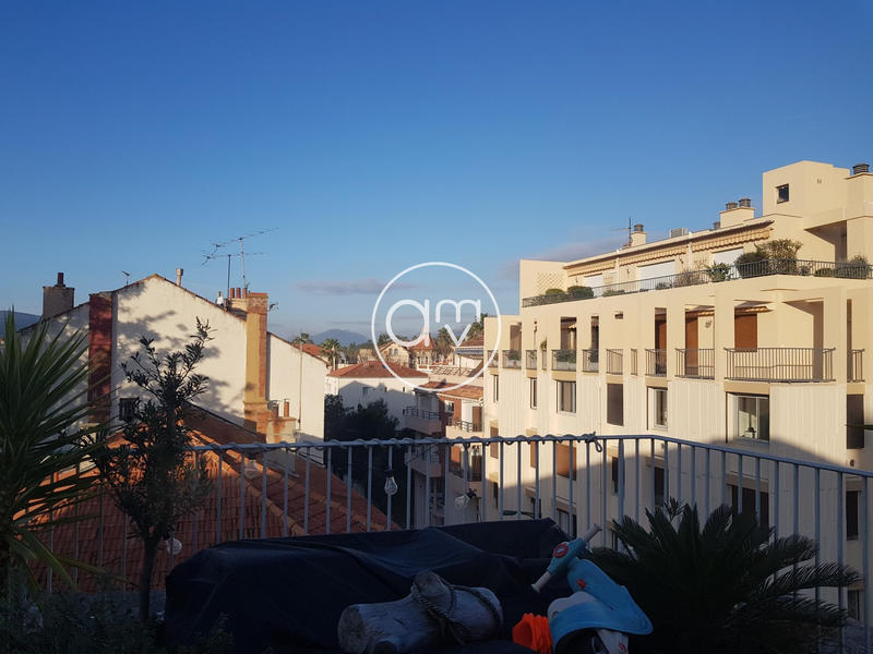 Appartement - 84 m² - 4 pièces