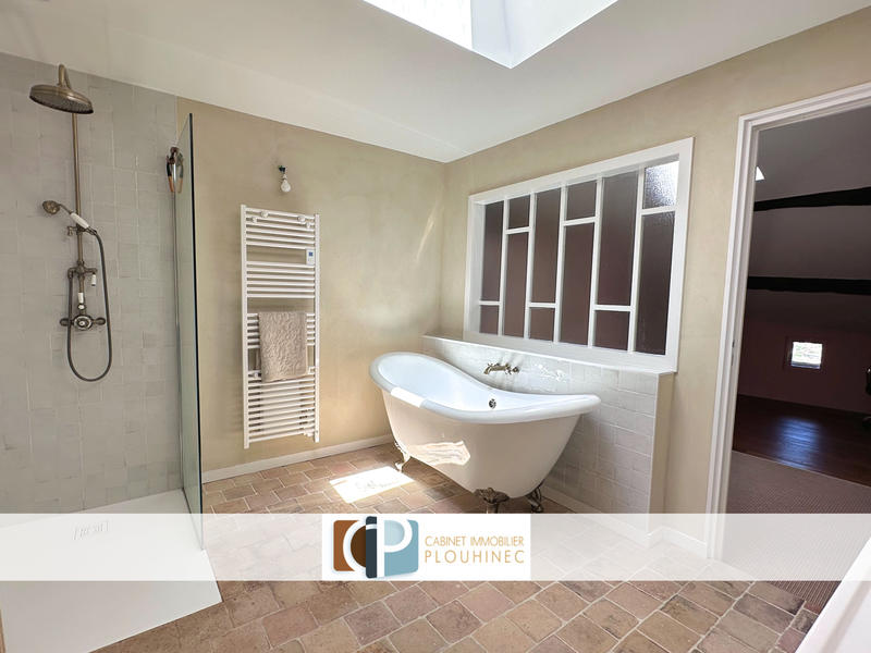 Maison - 139 m² - 6 pièces