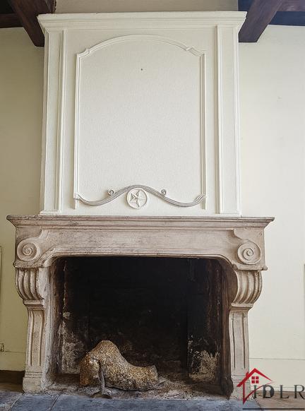 Maison - 402 m² - 14 pièces