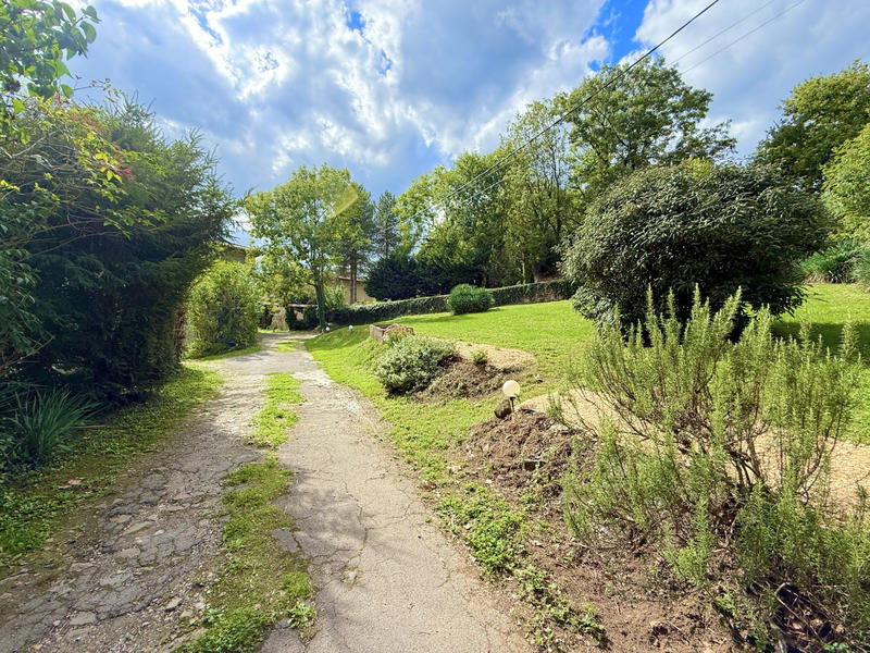 Bastide - 210 m² - 9 pièces