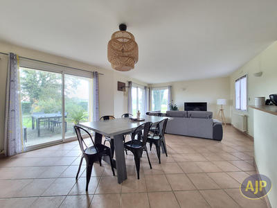 Maison - 91 m² - 3 pièces