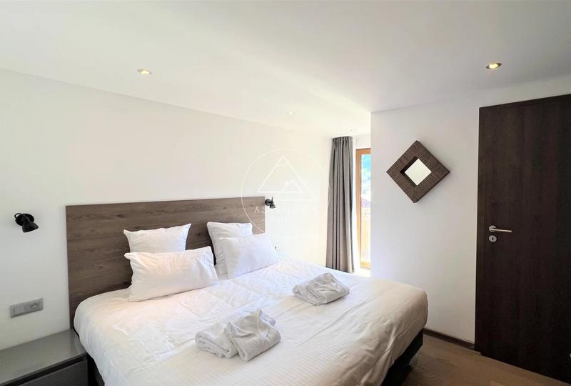 Appartement - 108 m² - 6 pièces