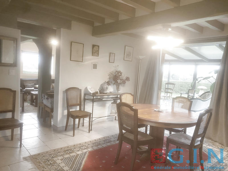 Maison - 159 m² - 6 pièces