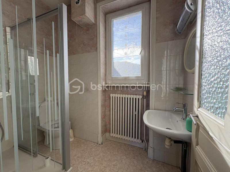 Maison - 89 m² - 5 pièces