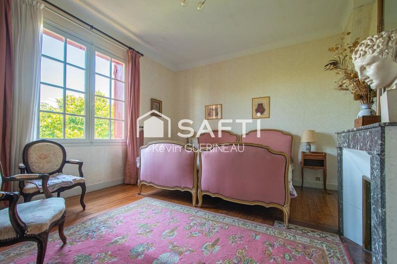 Villa - 295 m² - 12 pièces