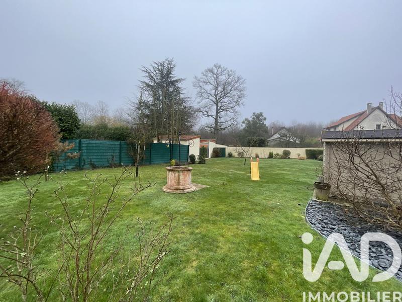 Maison - 183 m² - 8 pièces