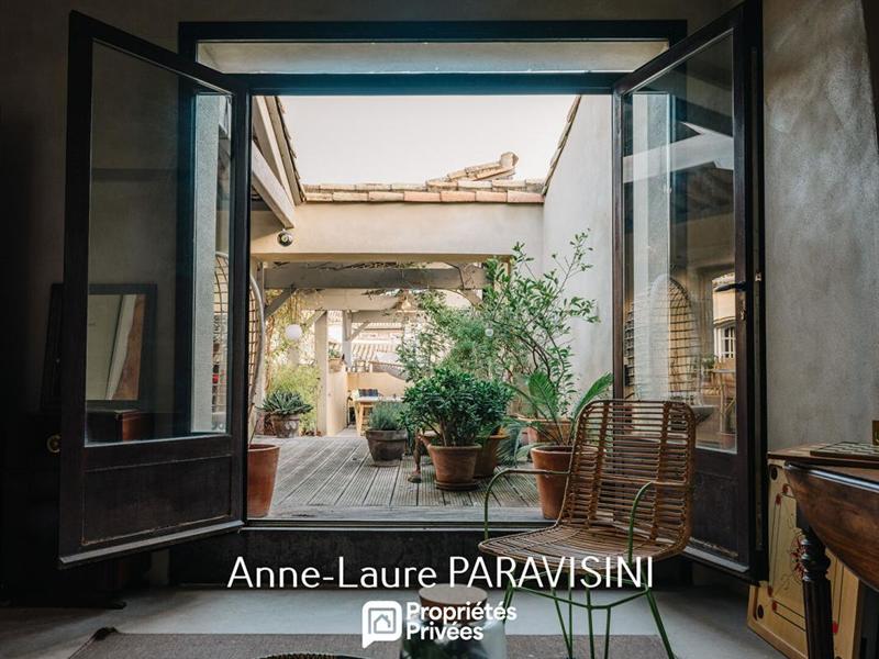 Appartement - 274 m² - 5 pièces