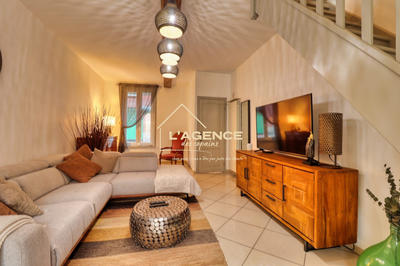 Maison - 111 m² - 5 pièces