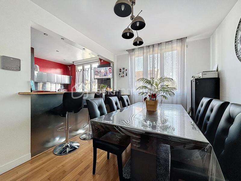 Maison - 120 m² - 6 pièces