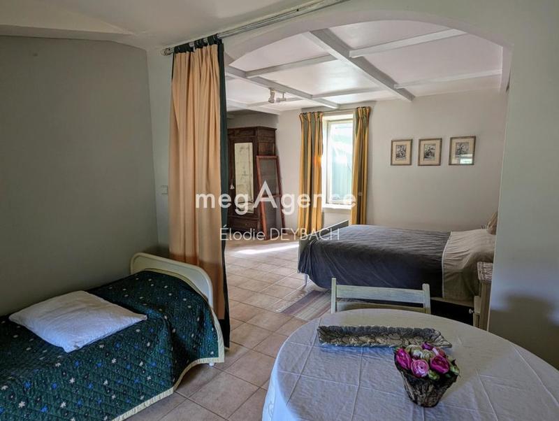 Maison de campagne - 340 m² - 14 pièces