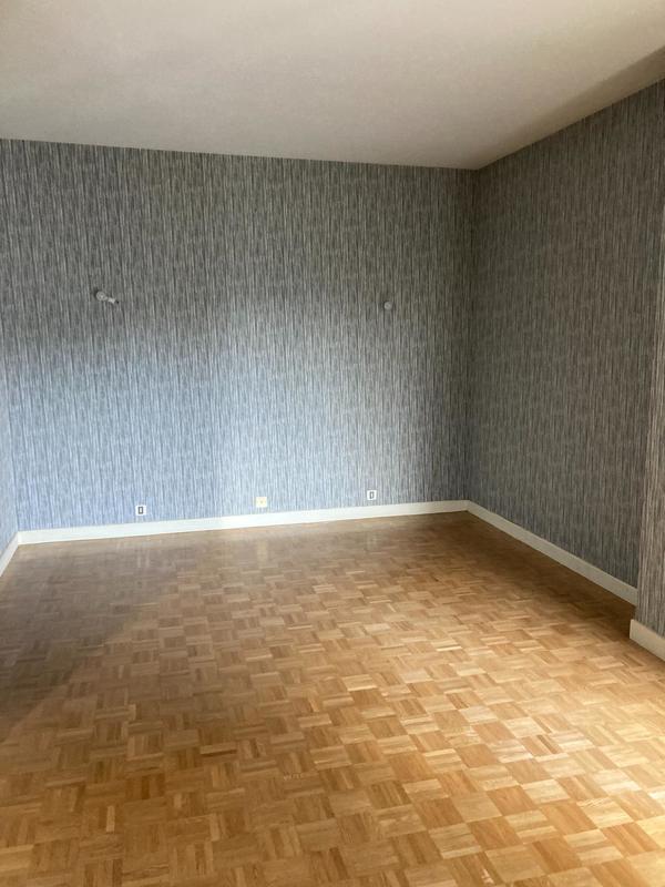 Maison - 212 m² - 7 pièces