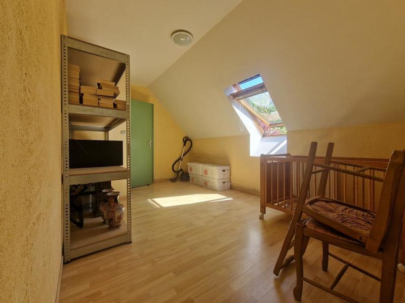 Maison - 102 m² - 5 pièces