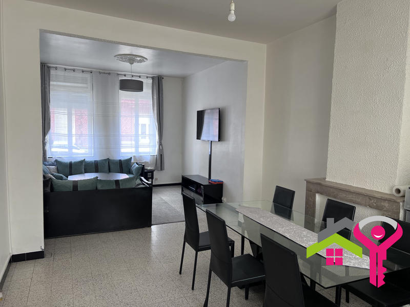 Maison - 101 m² - 5 pièces