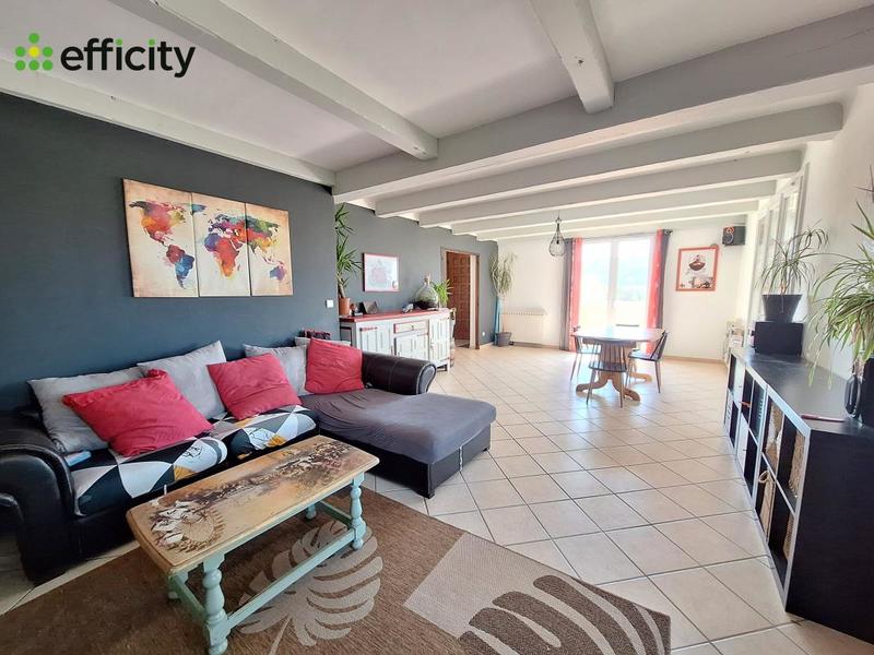 Villa - 225 m² - 9 pièces