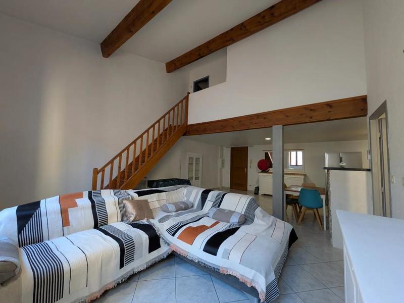 Appartement - 77 m² - 3 pièces