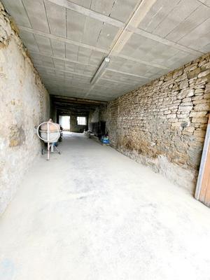 Ferme - 70 m² - 1 pièce