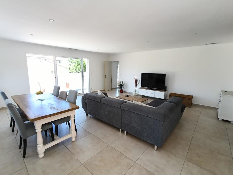 Villa - 100 m² - 4 pièces