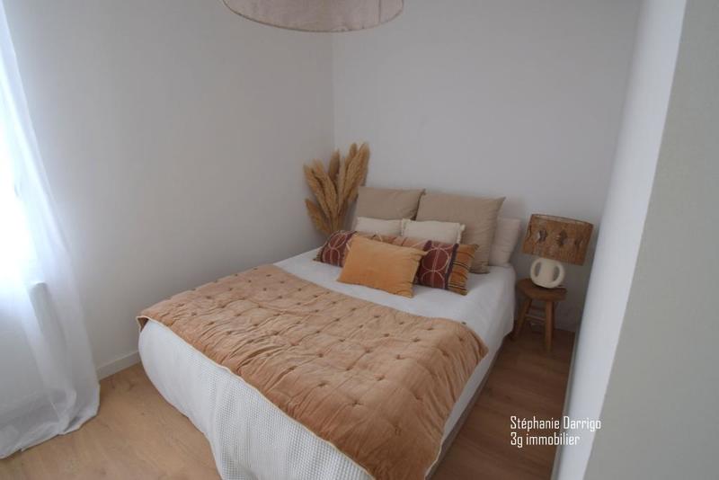 Appartement - 92 m² - 5 pièces