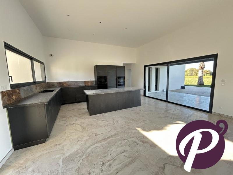 Villa - 156 m² - 5 pièces