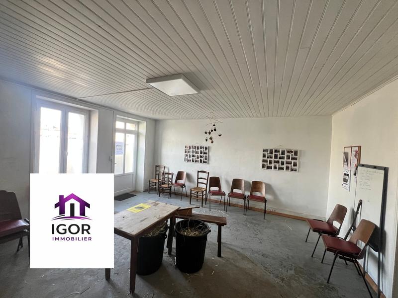 Maison - 92 m² - 4 pièces