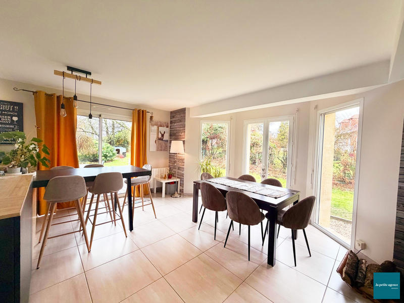 Maison - 134 m² - 6 pièces