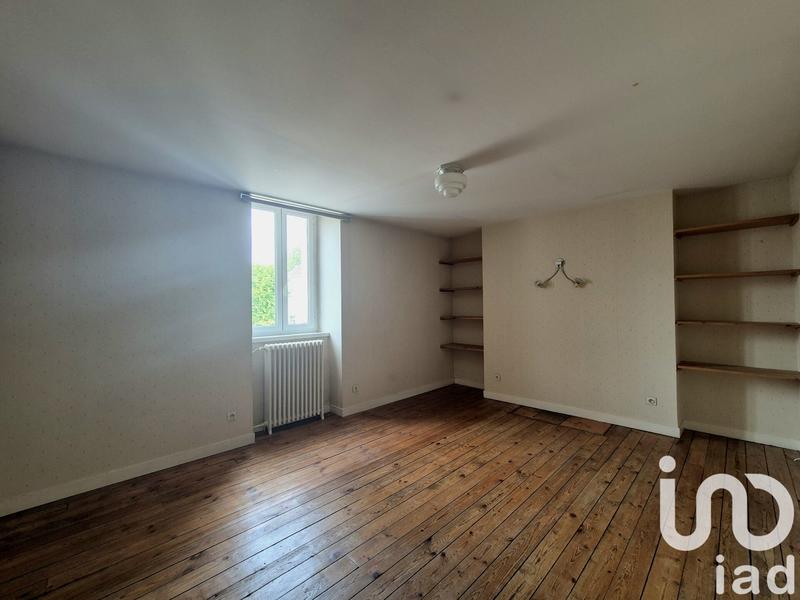 Maison - 250 m² - 8 pièces