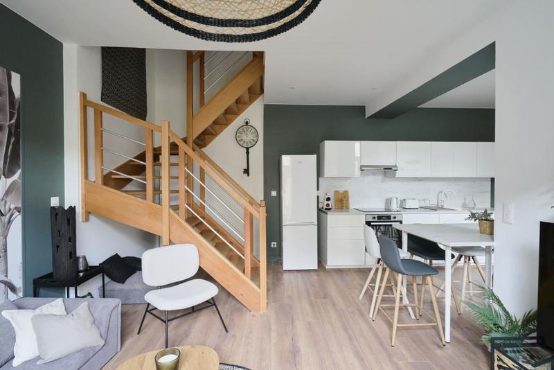 Maison - 108 m² - 7 pièces