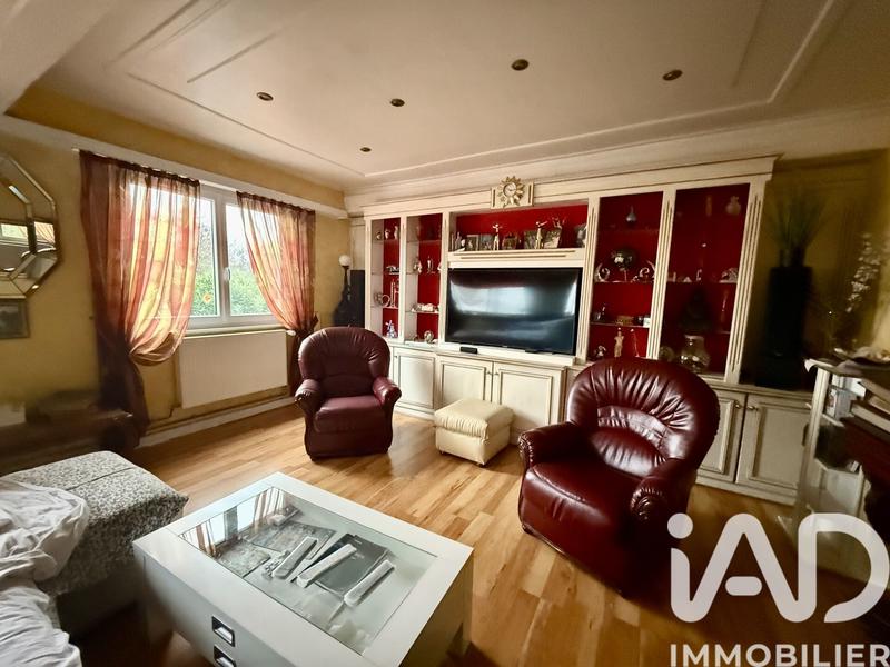 Maison - 350 m² - 12 pièces