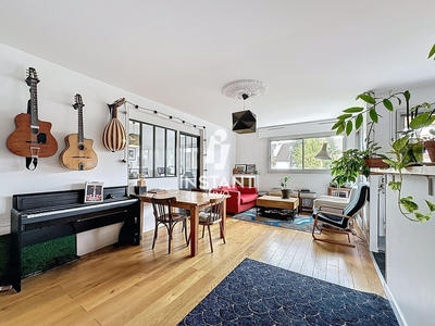 Appartement - 100 m² - 5 pièces