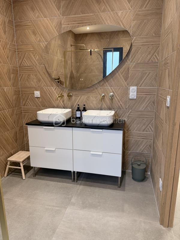 Maison - 145 m² - 5 pièces