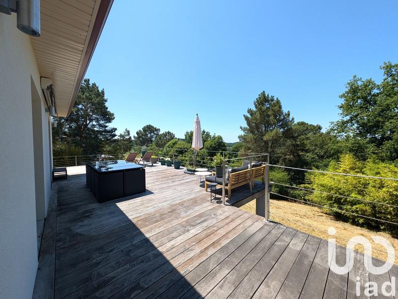 Maison - 150 m² - 5 pièces