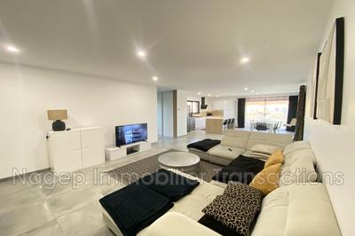 Maison - 156 m² - 6 pièces