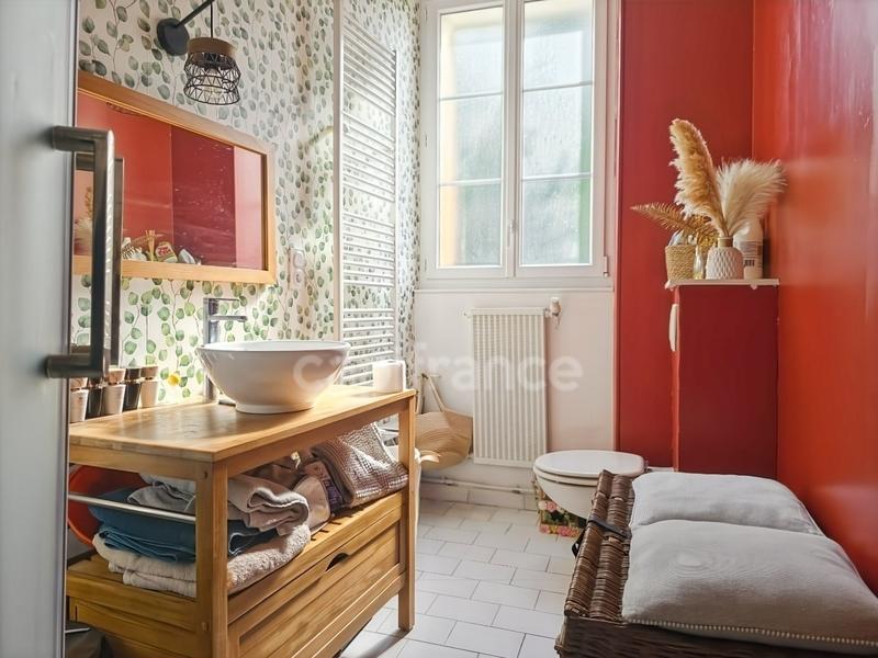 Maison - 183 m² - 6 pièces