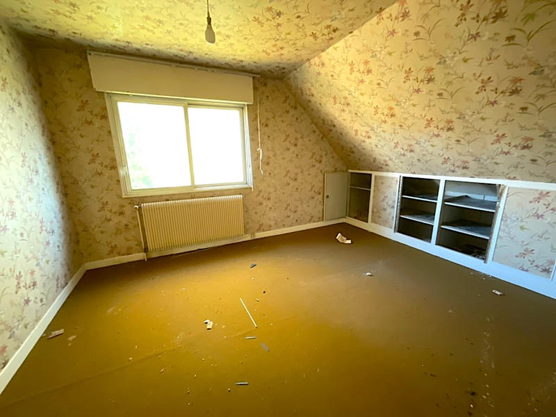 Maison - 181 m² - 6 pièces