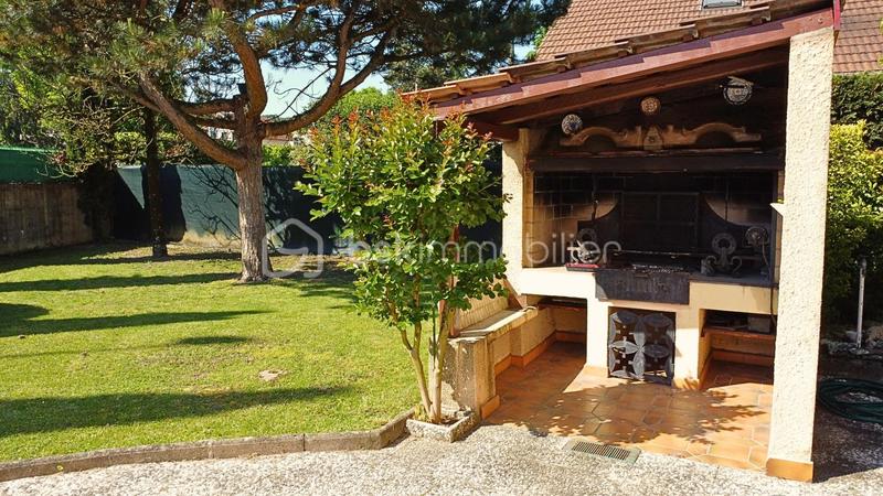 Appartement - 86 m² - 5 pièces