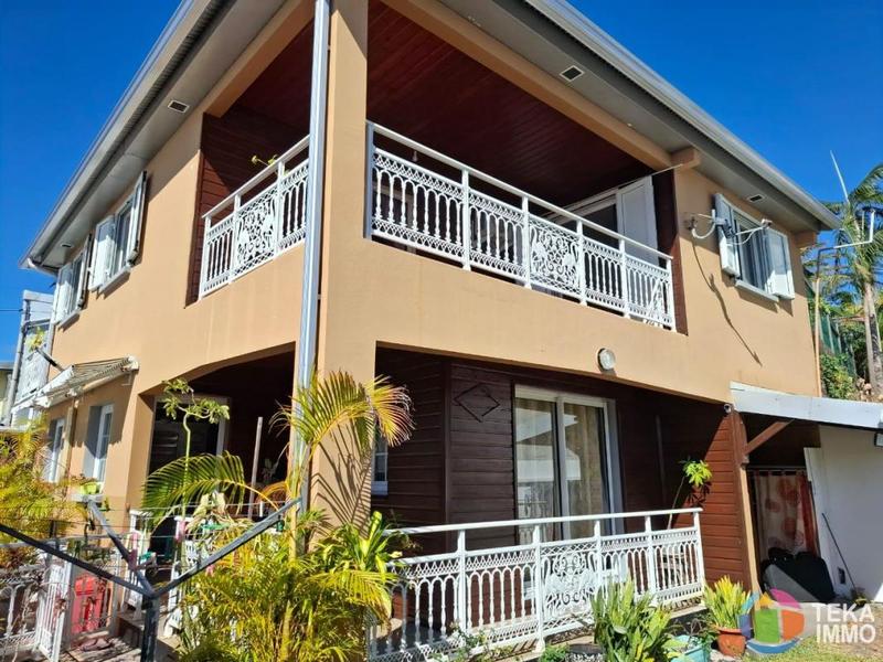 Maison - 185 m² - 8 pièces