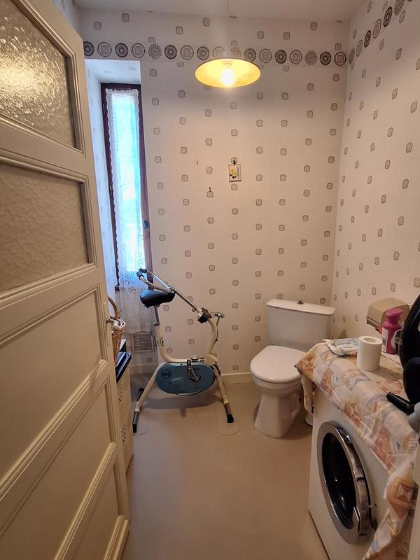 Maison - 186 m² - 7 pièces