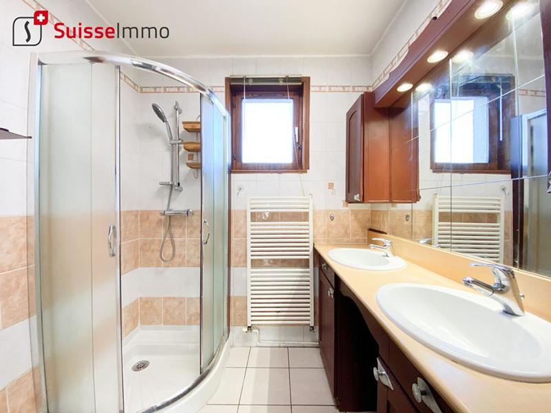 Maison - 123 m² - 6 pièces