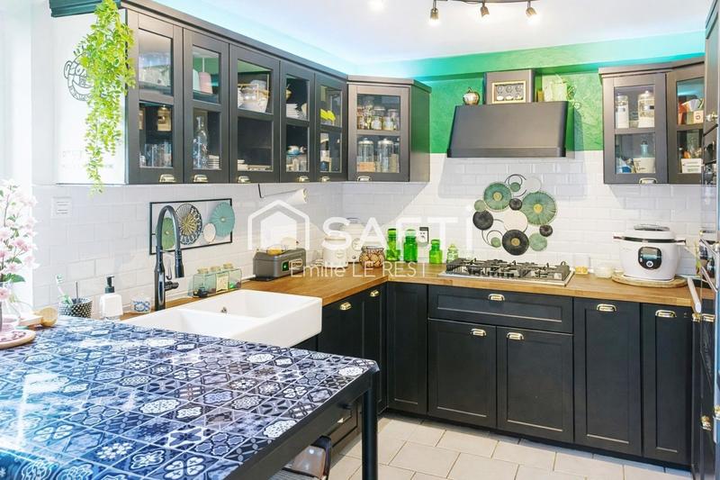 Maison - 142 m² - 7 pièces