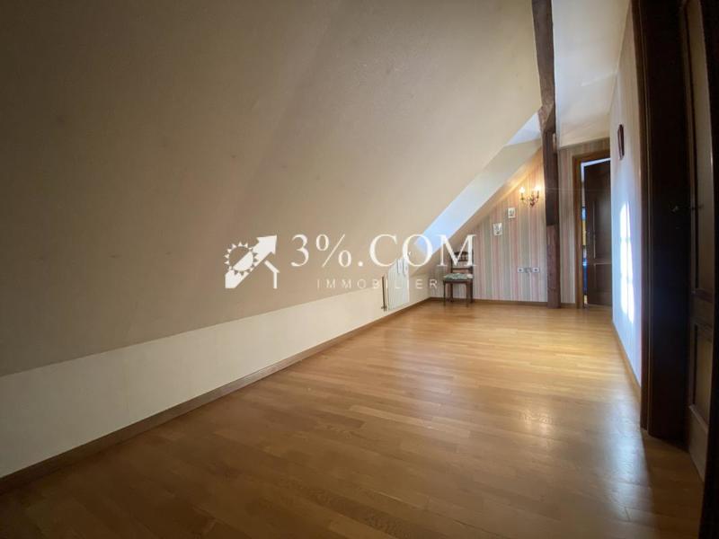 Maison - 192 m² - 6 pièces