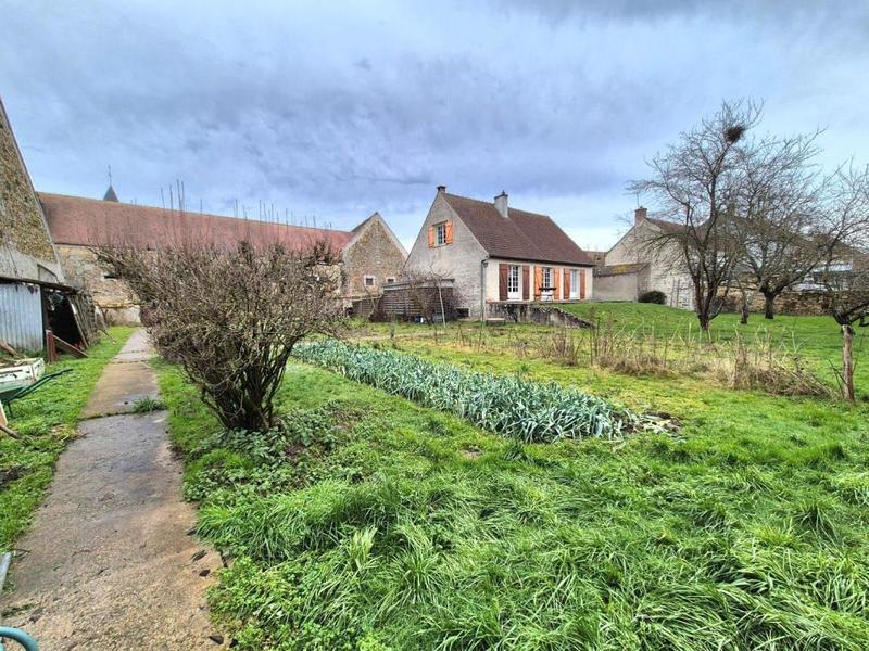 Maison - 136 m² - 5 pièces