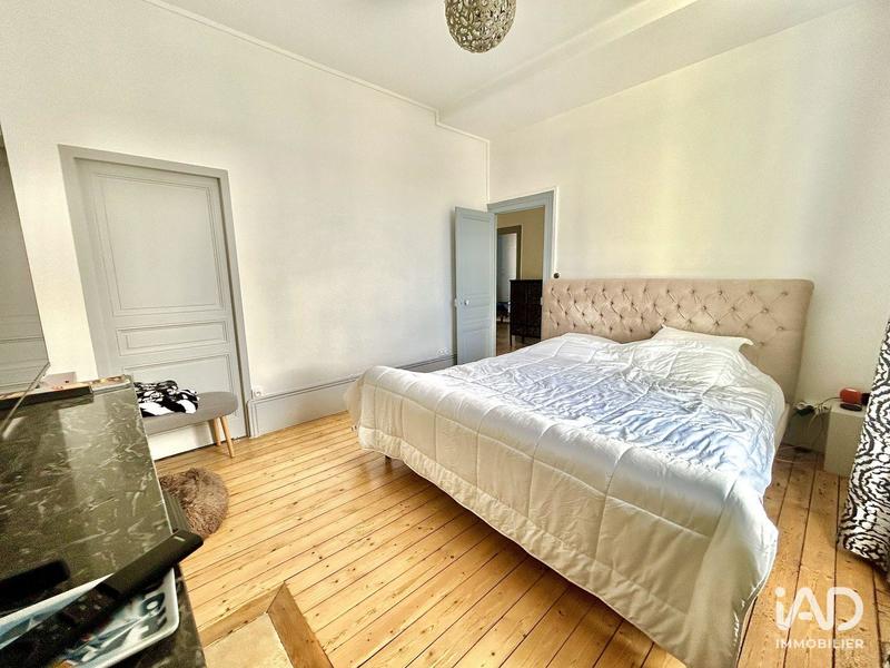 Maison - 203 m² - 11 pièces