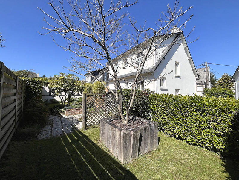 Maison - 167 m² - 7 pièces