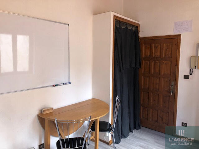 Appartement - 12 m² - 1 pièce