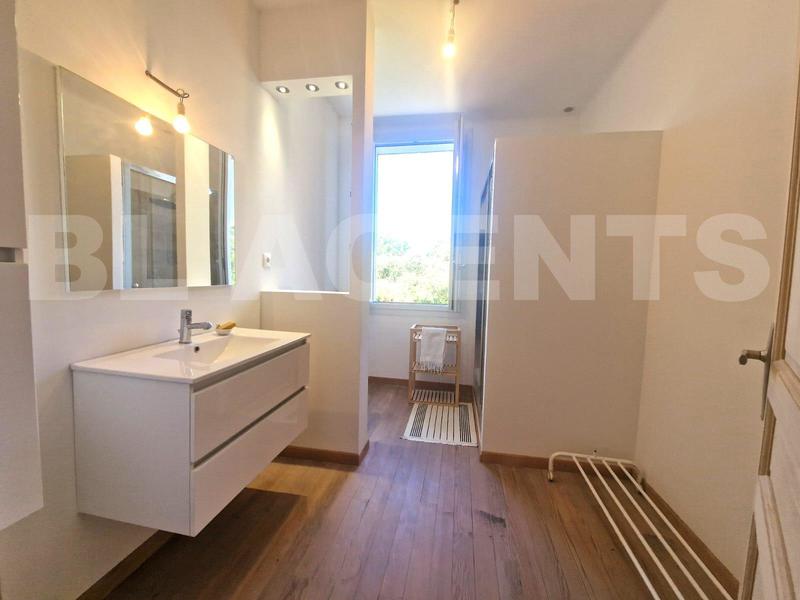 Maison - 122 m² - 3 pièces