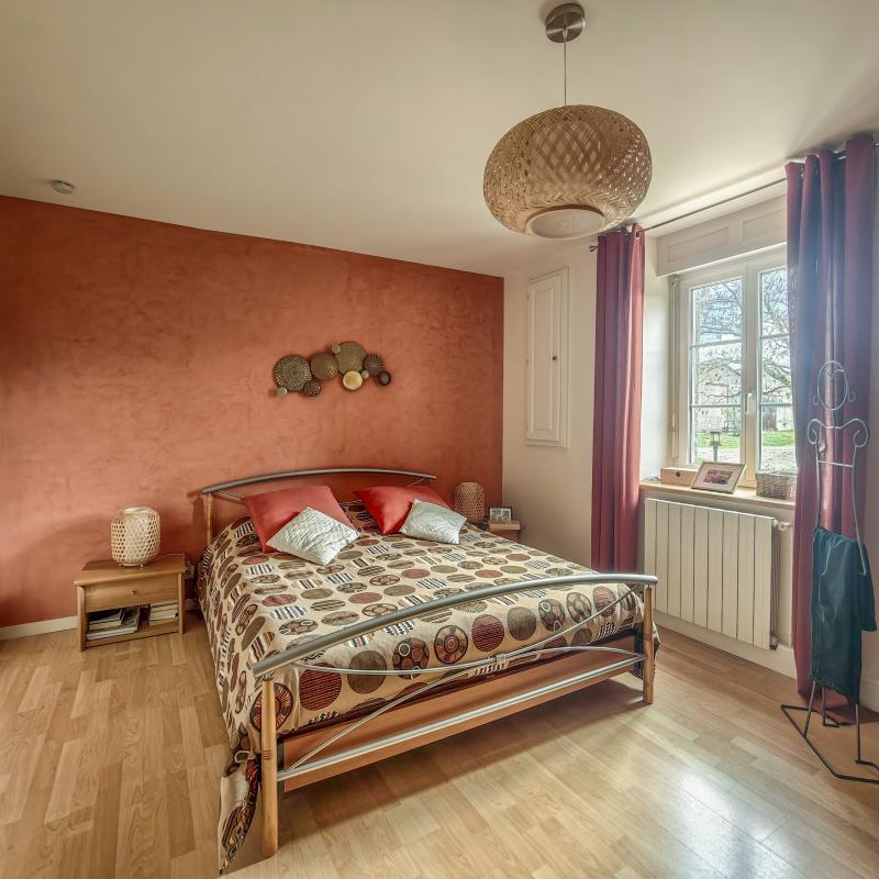 Maison - 174 m² - 8 pièces