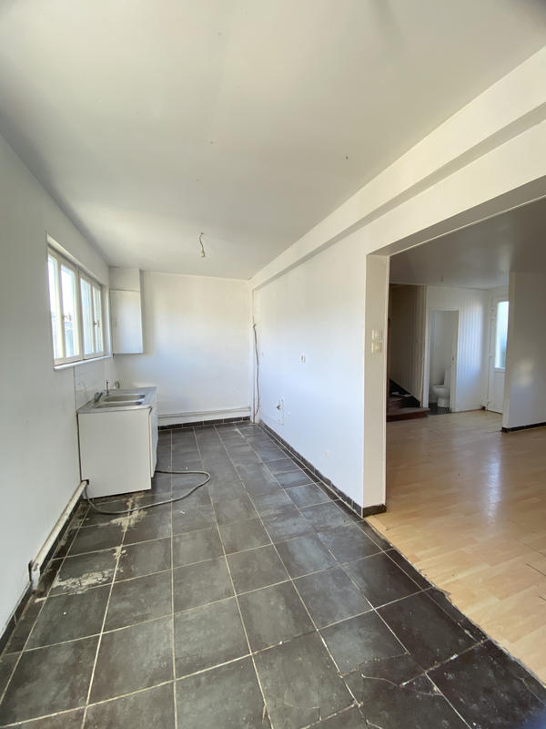 Maison - 69 m² - 5 pièces